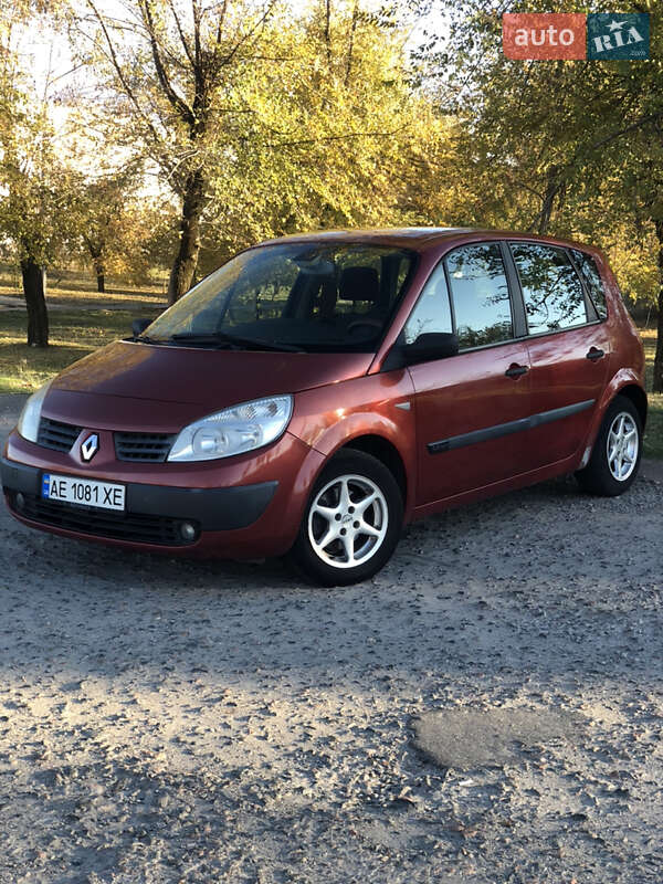 Минивэн Renault Megane Scenic 1999 в 