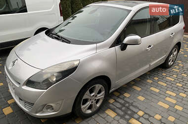 Renault Megane Scenic 2010