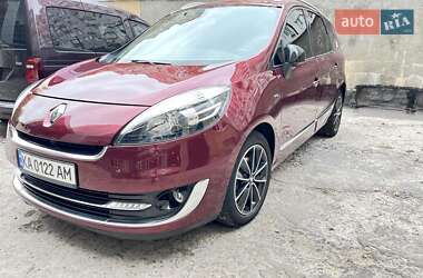 Renault Megane Scenic 2013