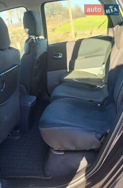 Мінівен Renault Megane Scenic 2006 в 