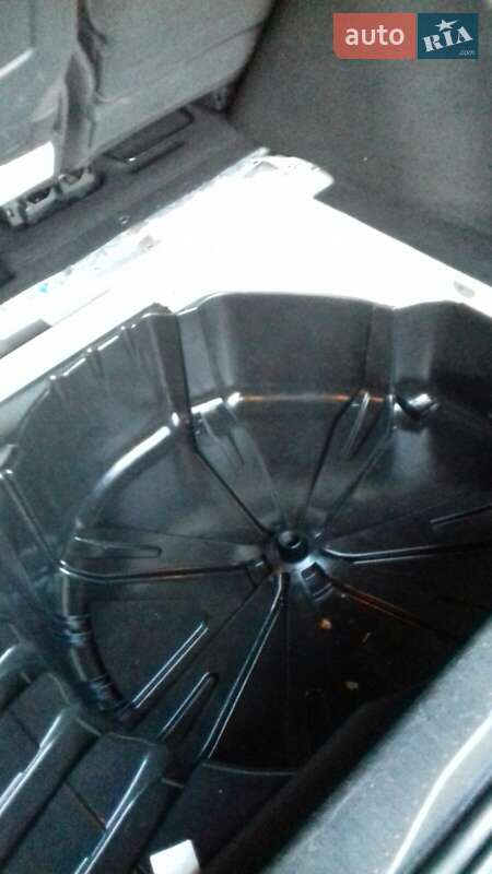 Минивэн Renault Megane Scenic 2016 в Кривом Роге