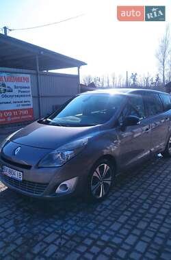 Renault Megane Scenic 2011