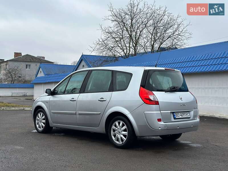 Мінівен Renault Megane Scenic 2007 в Радивиліві