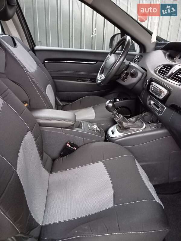 Минивэн Renault Megane Scenic 2013 в Вышгороде
