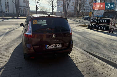 Минивэн Renault Megane Scenic 2013 в Ивано-Франковске