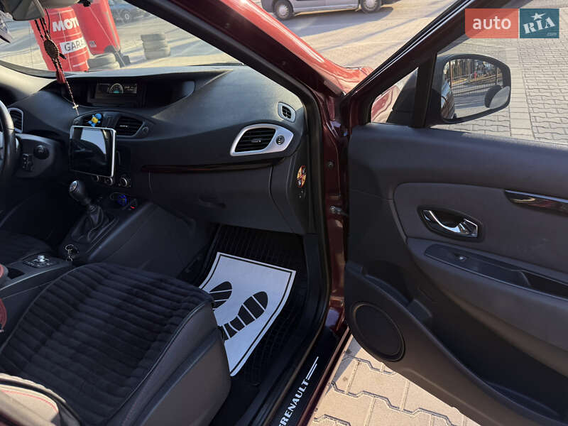 Минивэн Renault Megane Scenic 2013 в Ивано-Франковске фото 27 Минивэн Renault Megane Scenic 2013 в Ивано-Франковске
