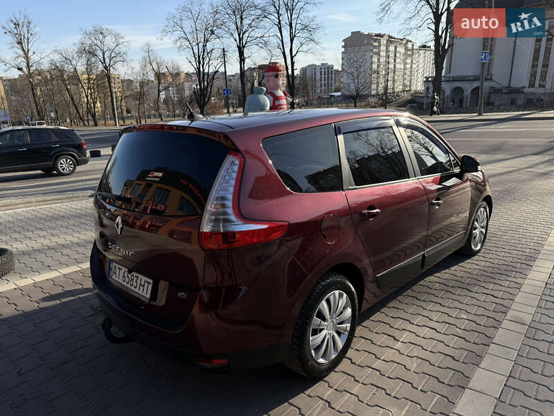 Минивэн Renault Megane Scenic 2013 в Ивано-Франковске фото 63 Минивэн Renault Megane Scenic 2013 в Ивано-Франковске