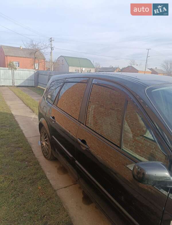 Минивэн Renault Megane Scenic 2007 в Жовтанцах