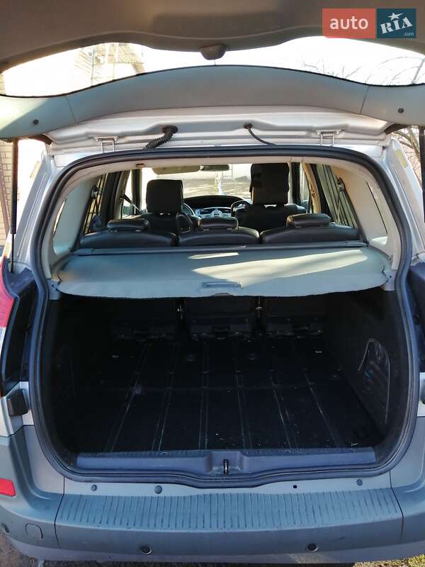 Минивэн Renault Megane Scenic 2008 в Луцке