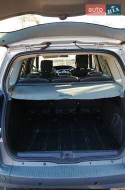 Минивэн Renault Megane Scenic 2008 в 
