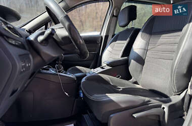 Минивэн Renault Megane Scenic 2014 в 