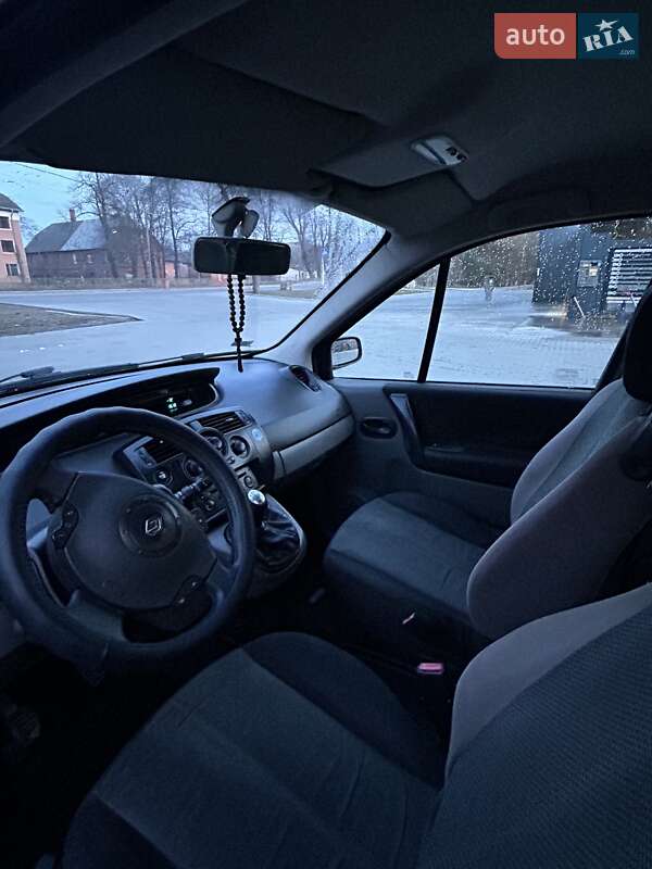Мінівен Renault Megane Scenic 2006 в Дрогобичі