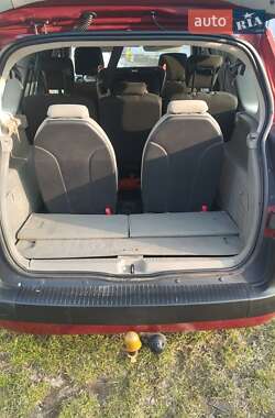 Минивэн Renault Megane Scenic 2006 в 