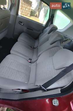 Минивэн Renault Megane Scenic 2006 в 