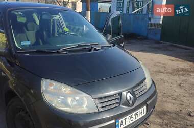 Минивэн Renault Megane Scenic 2004 в 