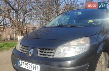 Минивэн Renault Megane Scenic 2004 в 