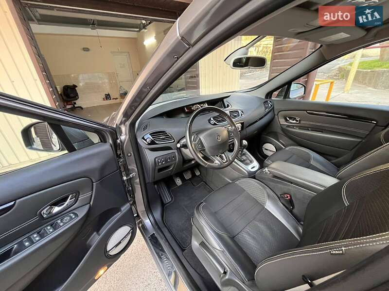 Минивэн Renault Megane Scenic 2014 в Южноукраинске