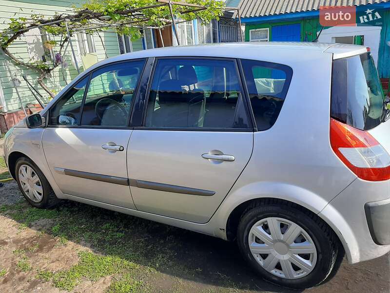 Минивэн Renault Megane Scenic 2005 в Броварах