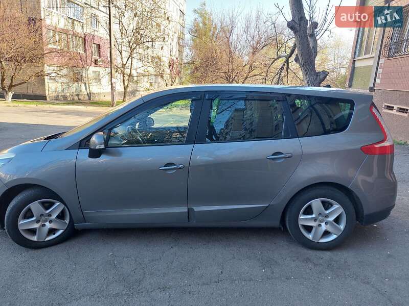Минивэн Renault Megane Scenic 2012 в Львове