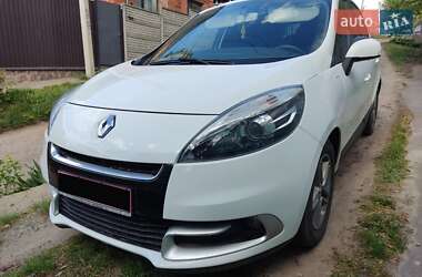 Renault Megane Scenic 2012 Renault Megane Scenic 2012