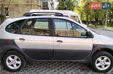 Минивэн Renault Megane Scenic 2000 в 