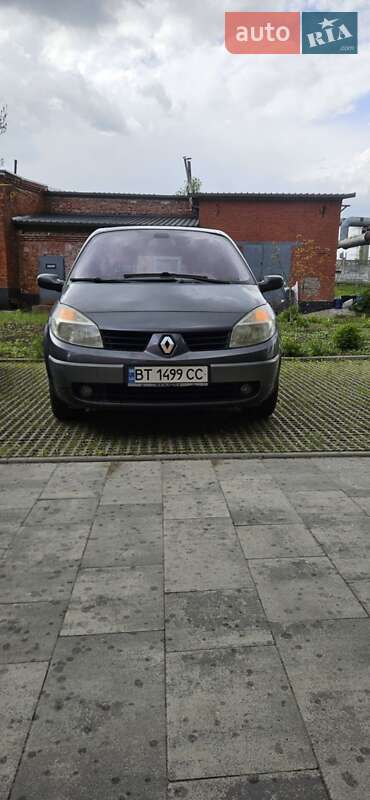 Минивэн Renault Megane Scenic 2004 в 