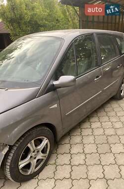 Мінівен Renault Megane Scenic 2008 в 