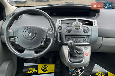 Минивэн Renault Megane Scenic 2005 в 