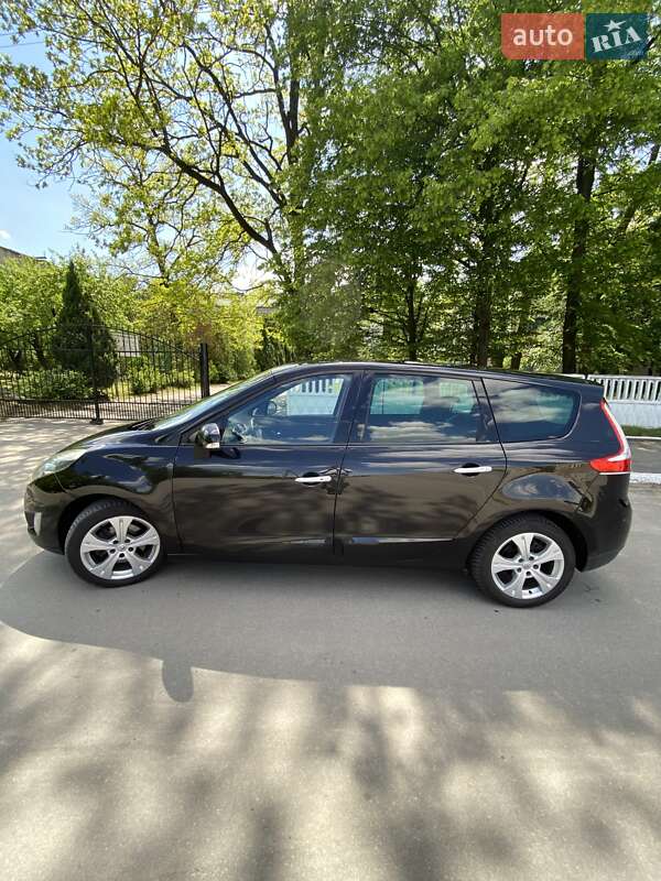 Мінівен Renault Megane Scenic 2010 в Вінниці