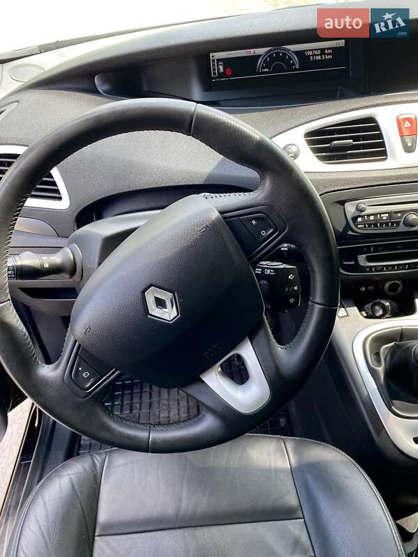 Мінівен Renault Megane Scenic 2010 в Вінниці