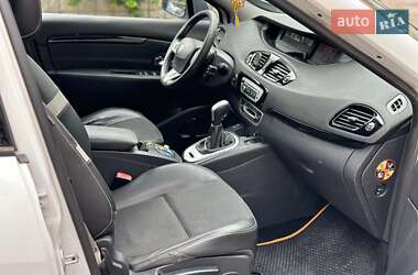 Мінівен Renault Megane Scenic 2012 в 