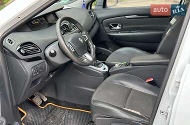 Мінівен Renault Megane Scenic 2012 в 