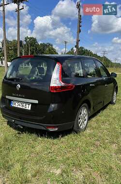 Мінівен Renault Megane Scenic 2010 в 