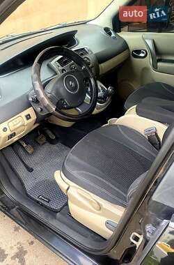 Минивэн Renault Megane Scenic 2007 в 