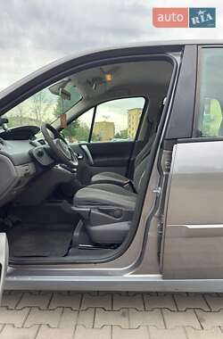 Минивэн Renault Megane Scenic 2008 в 