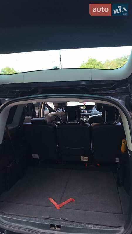 Минивэн Renault Megane Scenic 2011 в Бурштыне