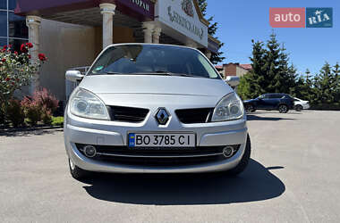 Минивэн Renault Megane Scenic 2008 в 