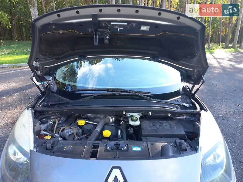 Мінівен Renault Megane Scenic 2010 в Ківерцях