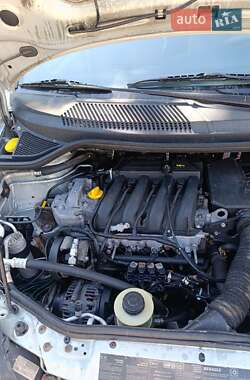 Минивэн Renault Megane Scenic 1999 в 