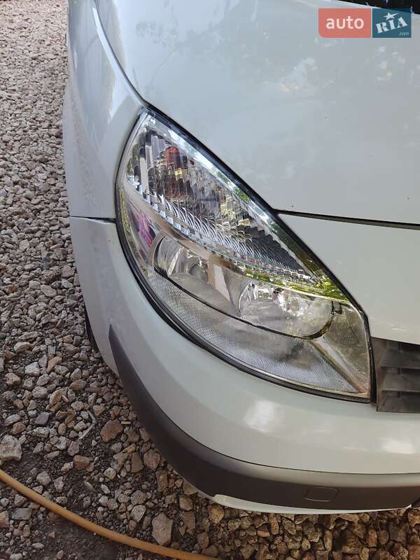 Седан Renault Megane Scenic 2005 в Одессе