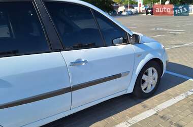 Седан Renault Megane Scenic 2005 в 