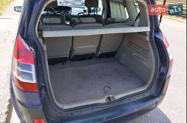 Минивэн Renault Megane Scenic 2005 в 