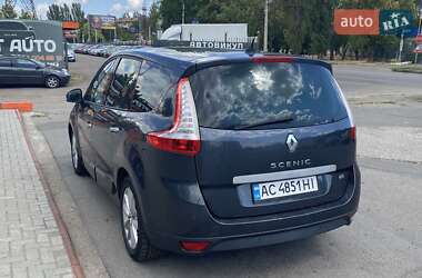 Минивэн Renault Megane Scenic 2010 в 