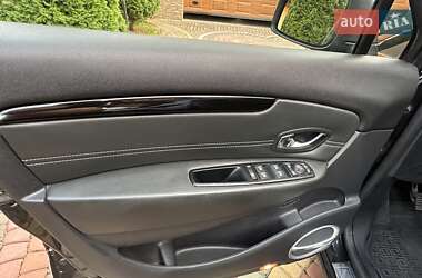 Минивэн Renault Megane Scenic 2012 в 