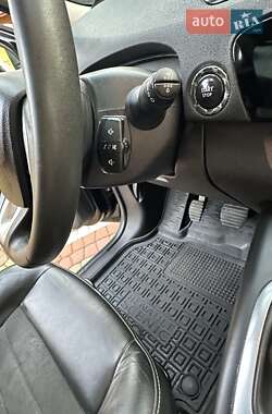Минивэн Renault Megane Scenic 2012 в 