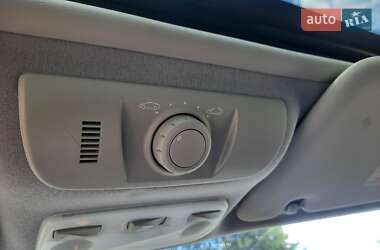 Минивэн Renault Megane Scenic 2012 в 