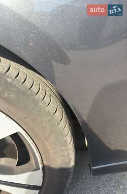 Минивэн Renault Megane Scenic 2011 в 