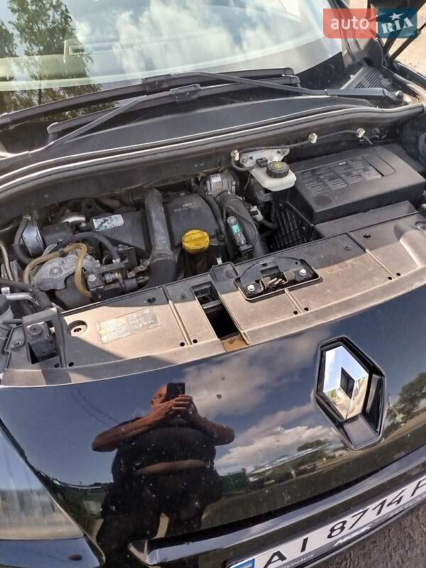 Минивэн Renault Megane Scenic 2011 в Киеве