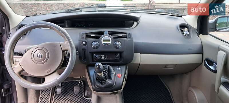 Минивэн Renault Megane Scenic 2004 в Малой Виске