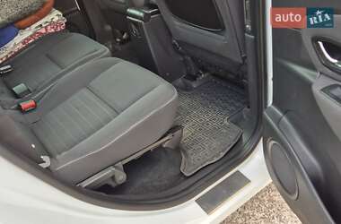 Минивэн Renault Megane Scenic 2015 в 
